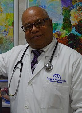 Dr.-Juan-De-La-Cruz-Nuñez-Gineco-Obstetra,Ext.-4522,-Suite-502