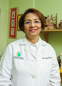 Dra.-Yadira-Perez,-Pediatra